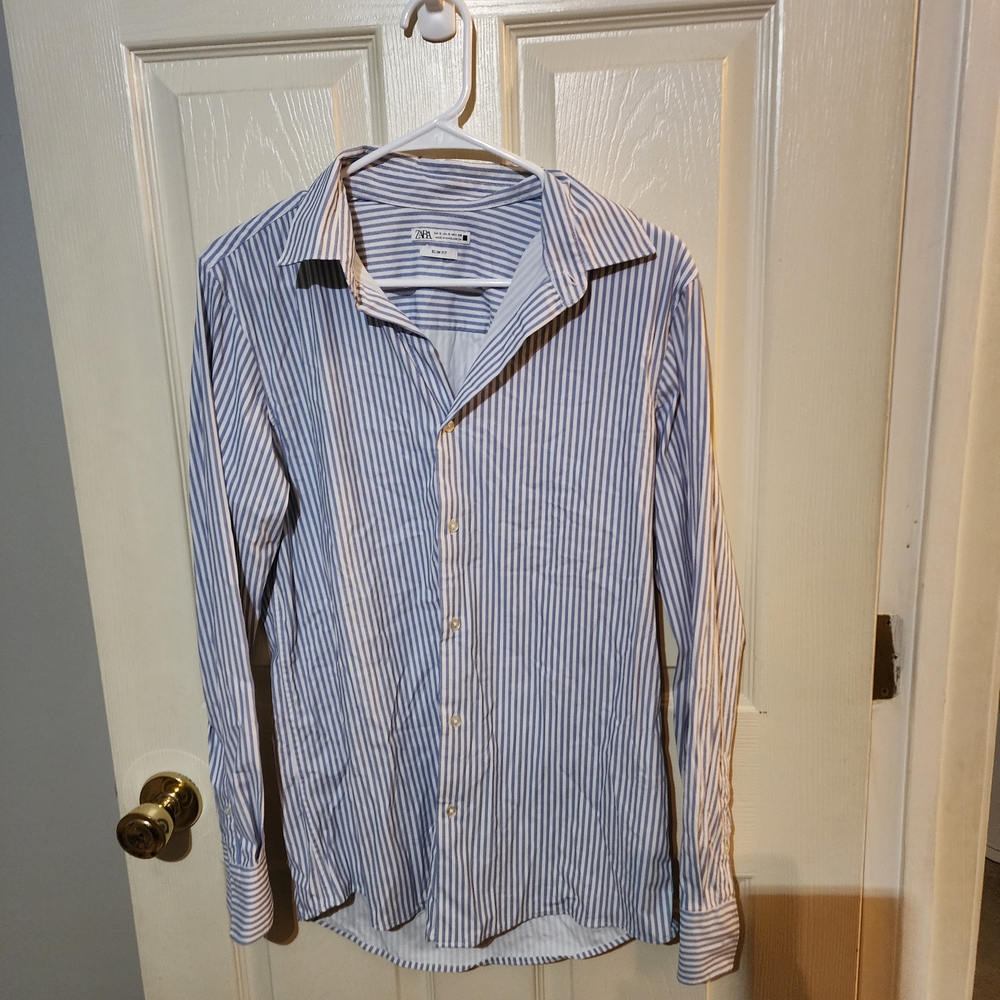 Zara Men's Blue and White Striped Casual Shirt